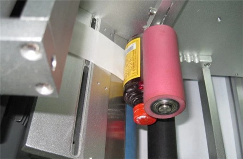 Màquina etiquetadora d'escriptori semiautomàtica d'ampolles rodones semiautomàtica amb codificació de data opcional nombre d'impressió funció d'impressió manual etiqueta adhesiva etiquetes no adhesives